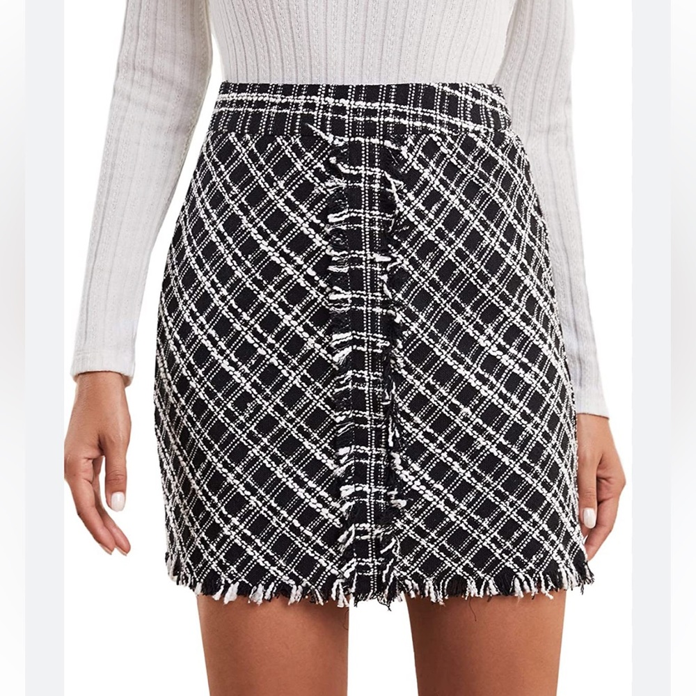 SHEIN Black Plaid Textured Tweed Mini Skirt